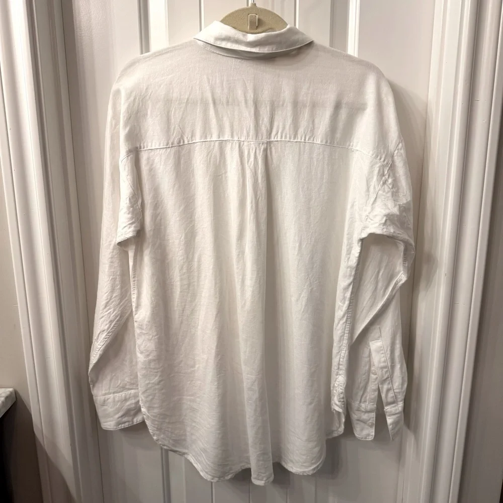 LOFT White Linen Oversized Button-down; Like New; Size S - Picture 2 of 2